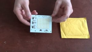 Распаковка и проверка платы для светодиодного прожектора 220 В