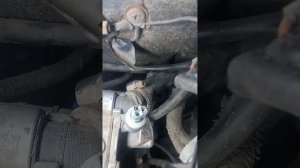 Лада Гранта. Ошибок нет, температура в норме, но вентилятор молотит.