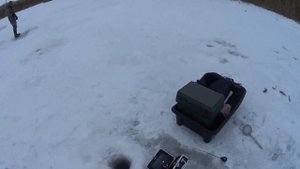 Пруд Кирпичный  Верхняя Хава. Окунь жрал на камеру не стесняясь.