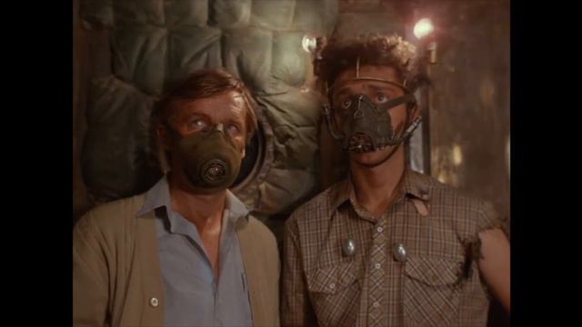 Они будут на четвереньках ползать, а мы на них плевать. Удовольствие получать. (Кин-дза-дза) смотреть онлайн