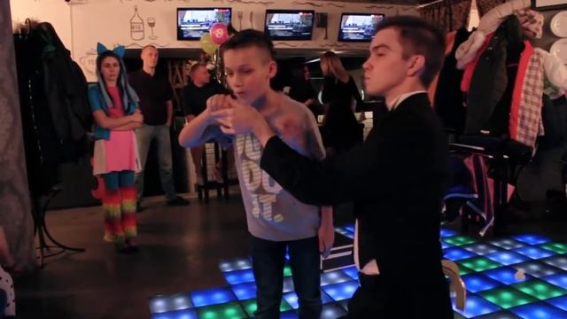 Иллюзионист на детский праздник Максим Василенко смотреть онлайн