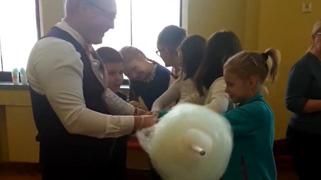 #Моибусинки👭 #Капитанскиедочки ⚓ #ВикаСаша #сестрыМаршевы Экскурсия в кукольный театр Калининграда