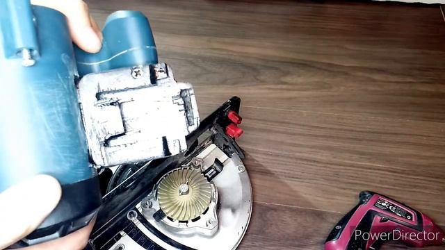 Что сделать из сгоревшей циркулярки ! Аккумуляторная циркулярная пила своими руками