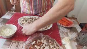 Салат селёдка подшубой