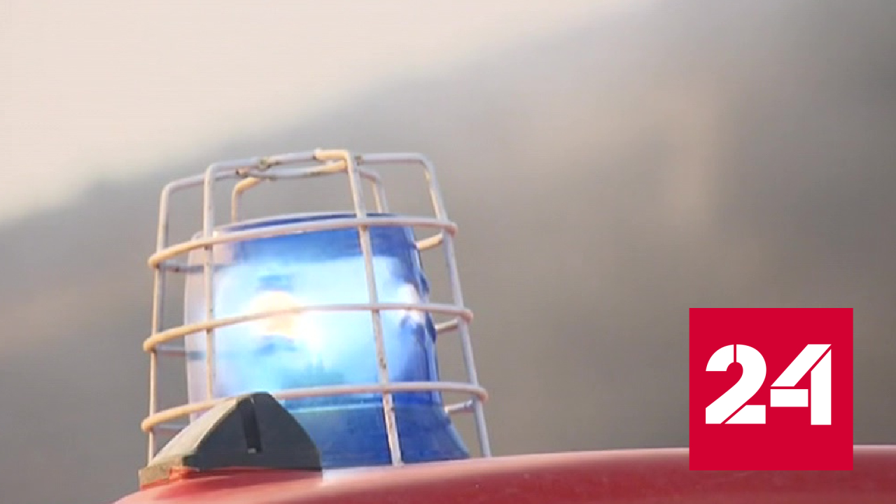 После сильного задымления эвакуирован ТЦ на северо-западе Москвы - Россия 24