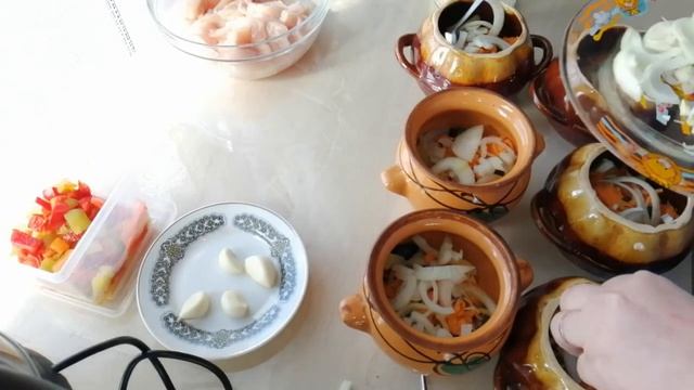 Блюдо в горшочке. Самый ленивый рецепт. Проще не бывает.