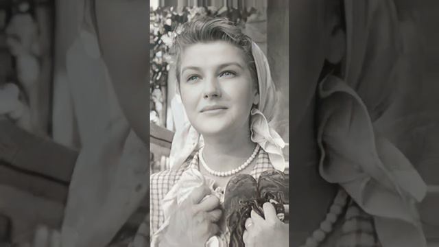 Светлана Дружинина отмечает 87 лет