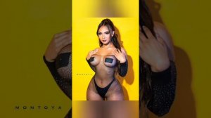 Camilabernal | curvy model | instalog