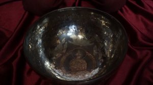 5Б-28 см-97ГцСоль-294ГцРе.ЭКСКЛЮЗИВНАЯ ТИБЕТСКАЯ ЧАША. ПОЮЩАЯ ЧАША ДЛЯ МАССАЖА И МЕДИТАЦИИ.