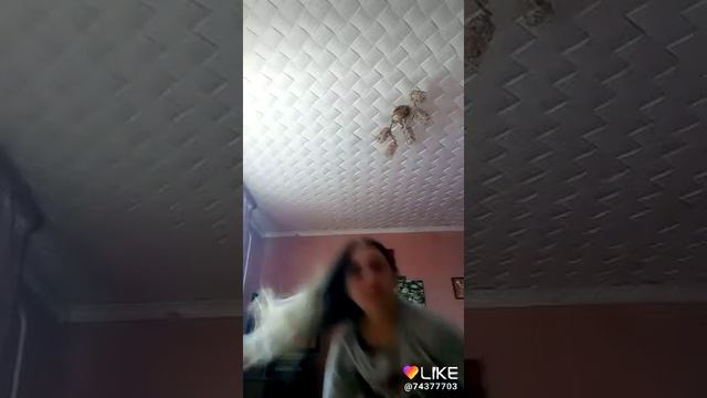 Так под эту песню хочется сделать видео с любимым другом😊🤑