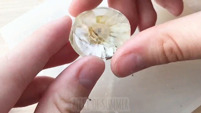 ?ЗАЛИВАЮ НАСЕКОМЫХ В СМОЛУ /ЭПОКСИДНАЯ СМОЛА? смотреть онлайн