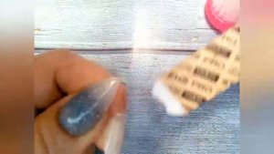 типсы крепим на полигель место клея