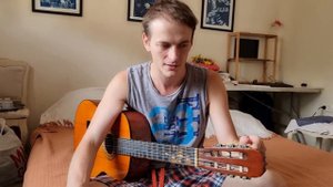 [Решение] Скрипят колки гитары