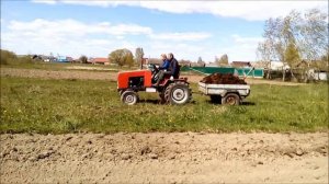 Самодельный трактор из Москвича с прицепом homemade tractor