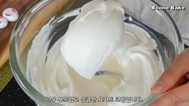 [ENG SUB] 딸기 프레지에 케이크 만들기/NO젤라틴/부드럽고 상큼한 요거트 크림/Strawberry Fraisier Cake Recipe/ASMR смотреть онлайн