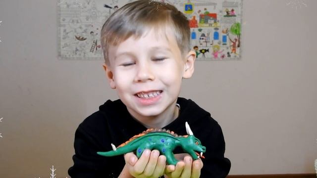Modeling clay of the Dragon and the Dwarf смотреть онлайн