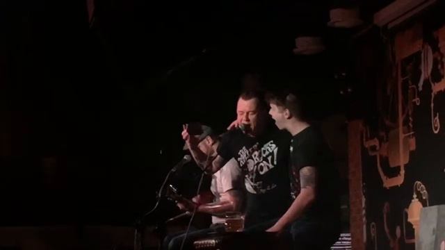 Тараканы! акустика - (live Ижевск 28.04.2017) смотреть онлайн