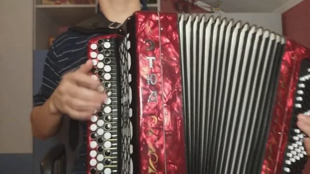 Что то срочно надо выдумать такое песня
