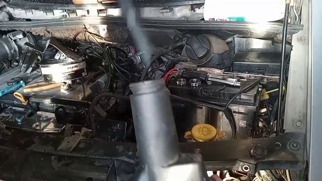 Как снять бачёк гура, на Форд Галакси,Шаран,Сеат.95 - 97г. смотреть онлайн