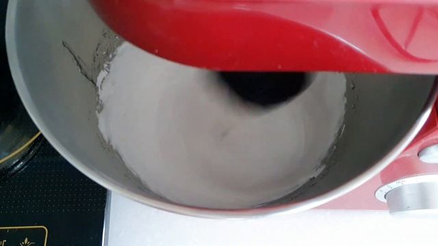 МНОГО ЦВЕТНЫХ МАКАРОН из ОДНОГО ТЕСТА❤ ПОДРОБНЫЙ РЕЦЕПТ❤ Coloured maccaron recipe смотреть онлайн