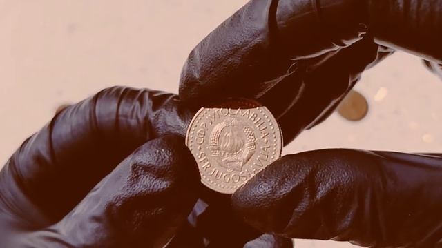 Монеты стран мира №15. Монеты Великобритании и Югославии.