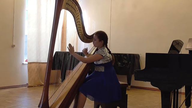 Любовь Силантьева(арфа) Б. Андрес " Мускат" из сюиты" Специи".