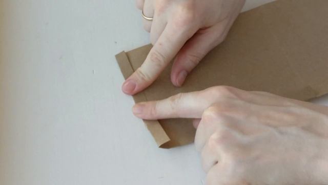 ФОТОРАМКА НА ПРИЩЕПКЕ СВОИМИ РУКАМИ / КАК СДЕЛАТЬ ФОТОРАМКУ НА ПРИЩЕПКАХ- Chehow's DIY