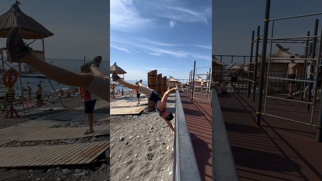 Выставил флаг на море