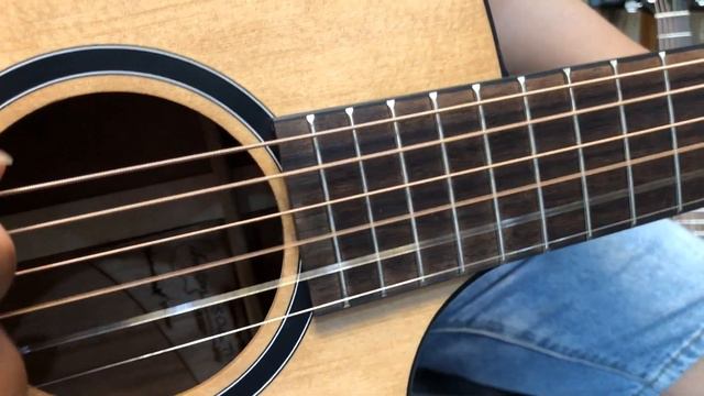 Trên Tay đàn Thuận Guitar AT04C Mini 3/4 2022 Âm Thanh Hay Đáng Đồng Tiền l Shop Thuận Guitar Hà Nộ смотреть онлайн