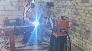 Сварочный робот GSK восстановление поверхности рычагов спецтехники
