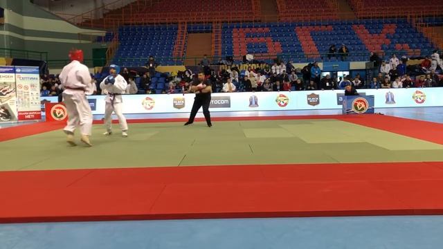 Овакимян Сергей (синий пояс), 1 бой, клуб ЯРОПОЛК, Первенство Европы по рукопашному бою, 21.02.2021 смотреть онлайн