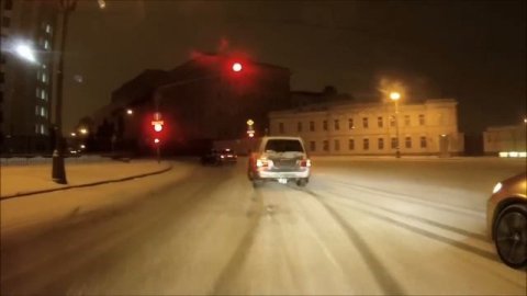 АЛЕКСАНДР НОВИКОВ "ПОСЛУШАЕМ МАГНИТОФОН"