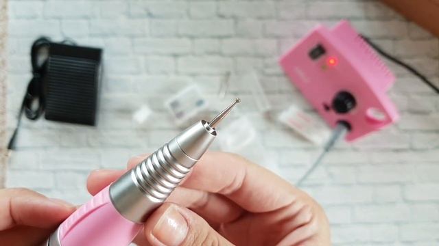 Распаковка инструментов для карвинга. Машинка для маникюра Ru-Nail и пылесос Max Ultimate 4.