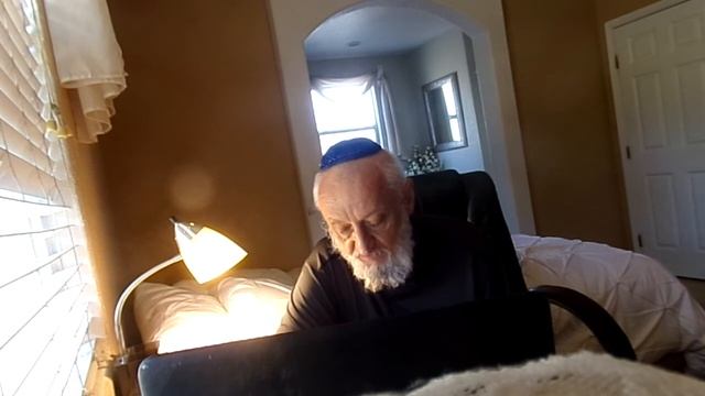 Не давать святыни псам и не бросать жемчуга перед свиньями что означает данное?(Александр) смотреть онлайн