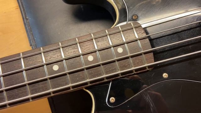 1995 Fender Japan AJB Aerodyne Jazz Bass Black смотреть онлайн