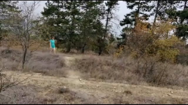 Мы в Крыму. Часть 4. Съездили на пляж в Орджоникидзе. Сильные волны