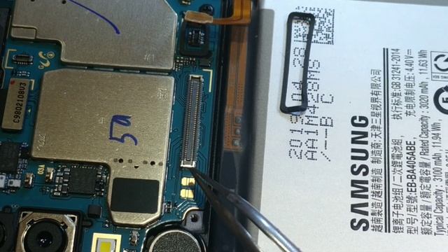 Samsung A40 не заряжается. смотреть онлайн