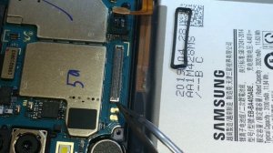 Samsung A40 не заряжается.