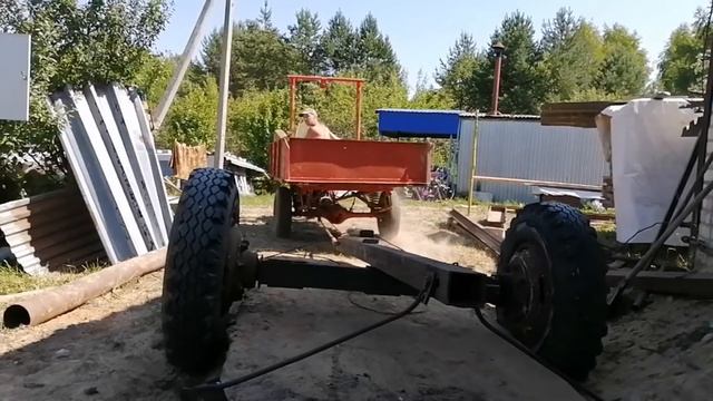 Вытаскиваем дорожные плиты трициклом смотреть онлайн