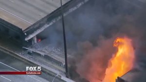 Пожар под эстакадой в Атланте