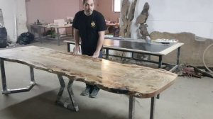 Большой стол из карагача