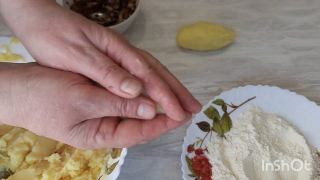 КАРТОФЕЛЬНЫЕ КОТЛЕТКИ С НАЧИНКОЙ