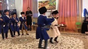 Танец "Салам алейкум" подготовительная группа.