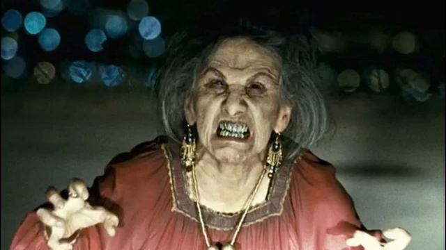 Сынок вынеси бабушке стакан воды...