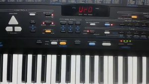 Roland E16