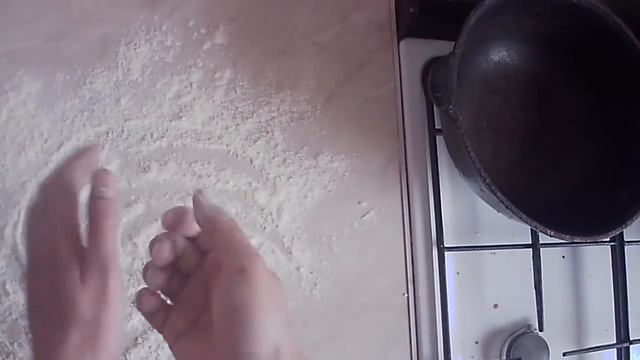 тесто на баурсаки и сами баурсаки. смотреть онлайн