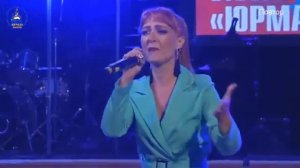 Юлия Альбах Поговори со мною мама ( муз и сл Ю. Альбах)