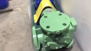 Насос для перекачивания мелассы, патоки, сиропов