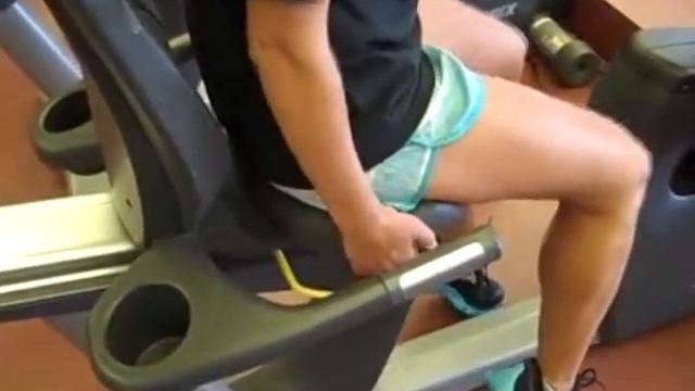 CYBEX 525R Recumbent Bike смотреть онлайн