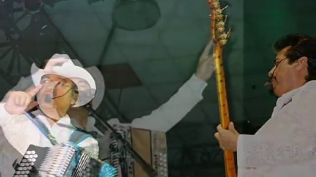 TRIUNFO EN LAS MANOS - LOS TIGRES DEL NORTE смотреть онлайн